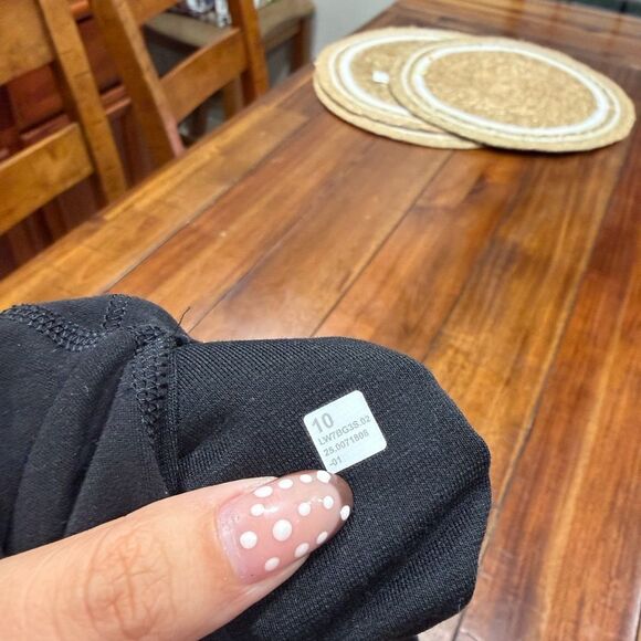 Lululemon Align High Rise Short 6” - Picture 4 of 4